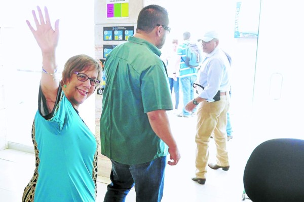 Kubiske: 'Hemos evitado el ingreso de siete toneladas métricas de cocaína a honduras”