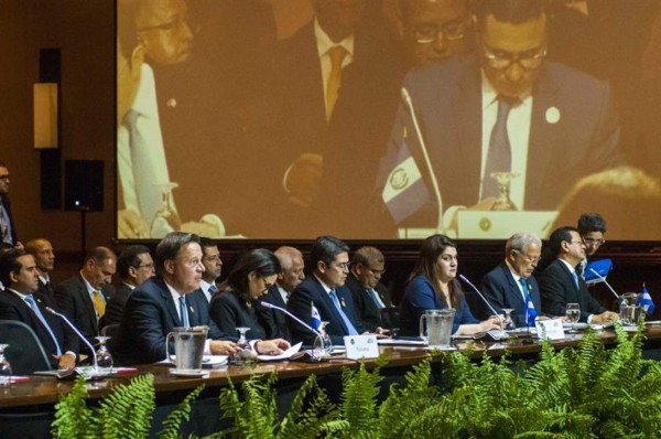 El presidente de Honduras asegura que 'sin seguridad no hay economía'