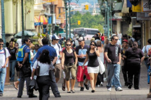 Costa Rica se adhiere a la unión aduanera de CA