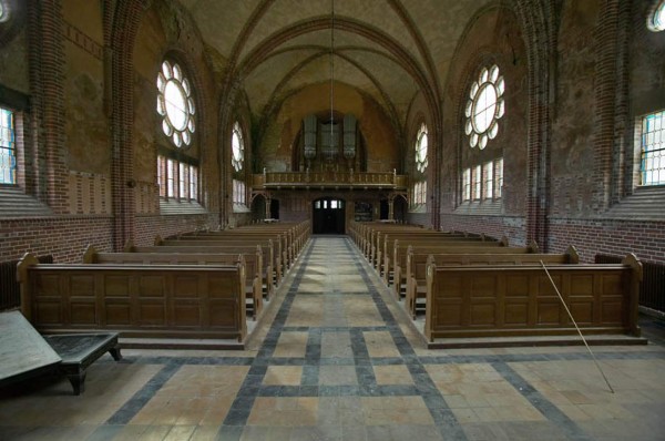 Filmar películas para adultos en una iglesia no es delito, asegura Fiscalía de Holanda