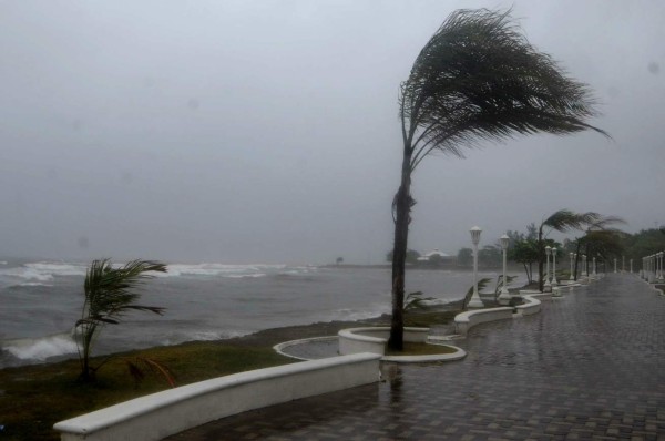 Lluvias ppr frente frío inundan zonas de Choloma, Omoa y La Ceiba