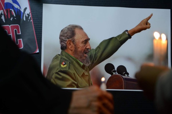 Inflamación de los divertículos, la enfermedad que consumió a Fidel Castro