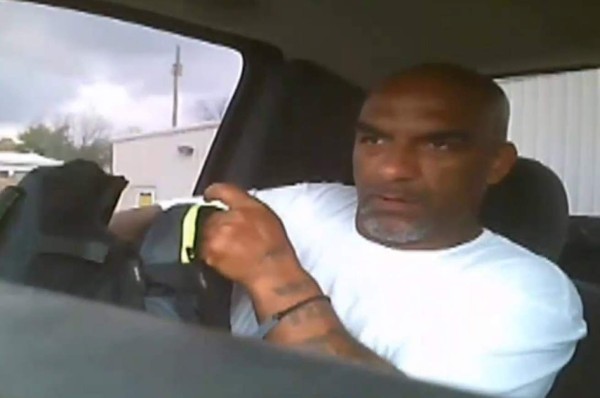 Video: Policía mata 'por error' a afroamericano en EUA