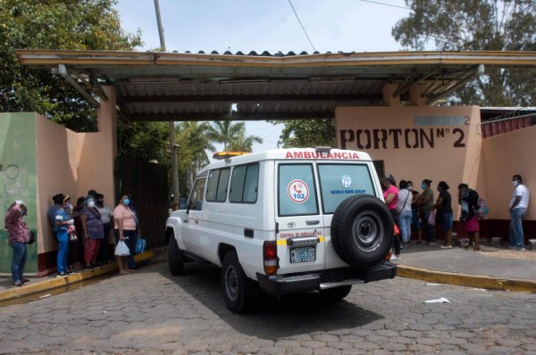 Médicos llaman a cuarentena voluntaria urgente en Nicaragua