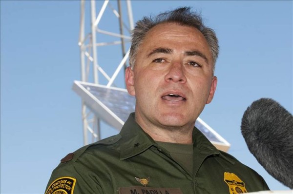 Patrulla Fronteriza alerta a migrantes de peligros en desierto