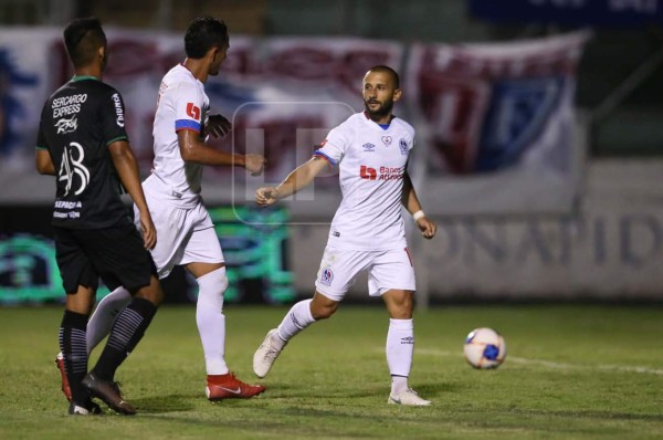 Olimpia con un equipo alternativo dejó sin repechaje al Marathón