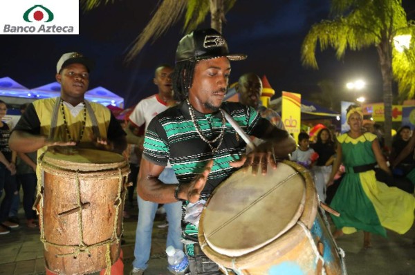 Los colores de la Feria Juniana se viven en Expocentro