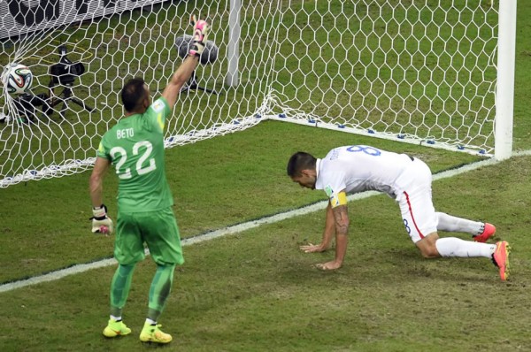 Portugal empata en el añadido, pero ocupa un milagro para avanzar