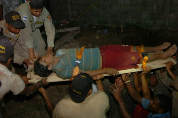 'Sentí que Dios me tocaba los pies y me daba ánimos para salir”