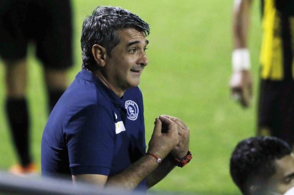 Diego Vázquez revela los motivos de la salida de Juan Pablo Montes del Motagua