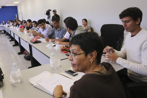 Paro en la Unah sigue por falta de acuerdo con los estudiantes