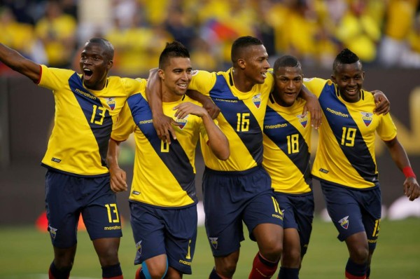 Ecuador arrasa a Haití y entra a cuartos de la Copa América