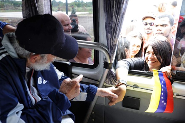 Fidel reaparece en público tras más de un año encerrado