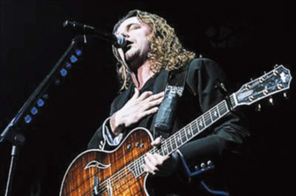 Maná combate al amor en Zaragoza