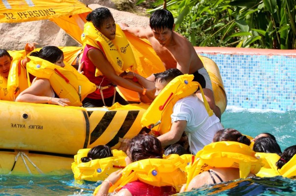 Aeromozas, una nueva opción de empleo que genera altos ingresos