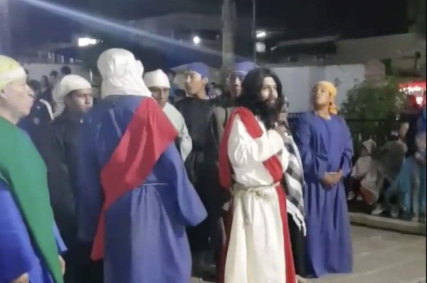 Video: actor interpreta en estado de ebriedad a Jesús en México