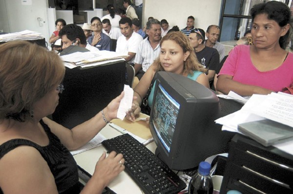 Estudian aumentar precio del kilovatio