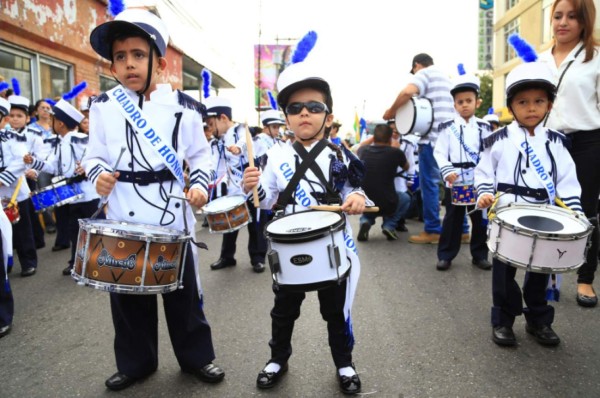 Escolares mostrarán hoy su fervor cívico por Honduras