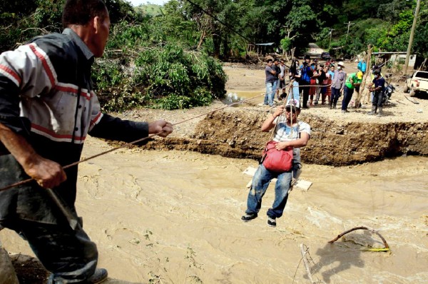 Gobierno destina L200 millones para reconstrucción de la red vial
