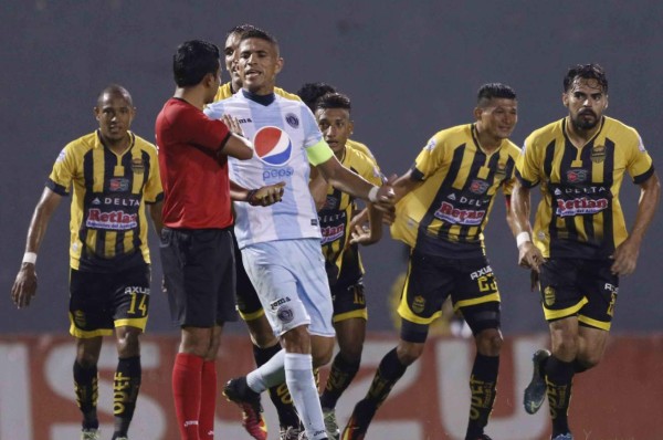 Real España y Motagua reparten puntos en clásico polémico