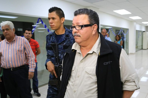 Dictan auto de prisión a exalcalde Óscar Kilgore