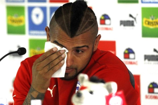 Arturo Vidal se disculpa llorando: 'Estoy avergonzado'