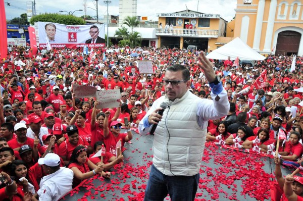 Hallan armas a un excandidato presidencial de Guatemala