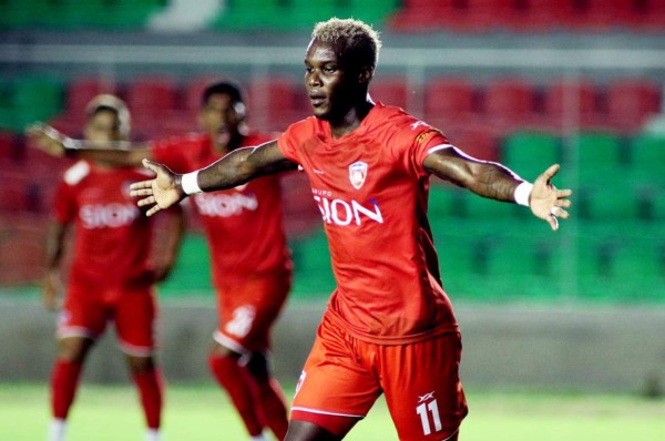 Video: Rubilio Castillo anota gol histórico del Royal Pari en la Copa Libertadores