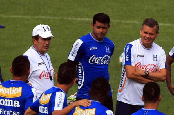 Pinto sobre la ausencia de Noel Valladares: 'No es su mejor momento'