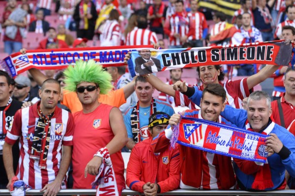 Una invasión española se toma pacíficamente Lisboa antes de la final