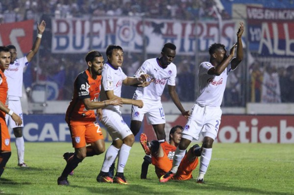 Honduras solamente tendrá un cupo para la Concachampions