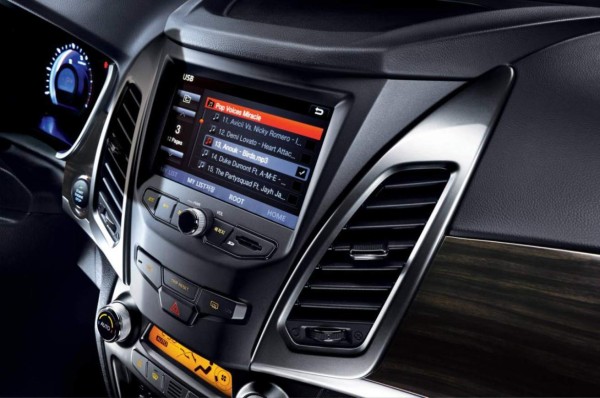 SsangYong Korando 2015 rediseñado al estilo europeo