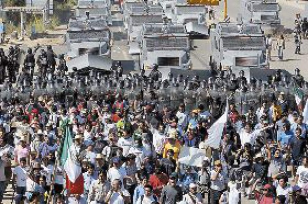 Policía interviene protestas