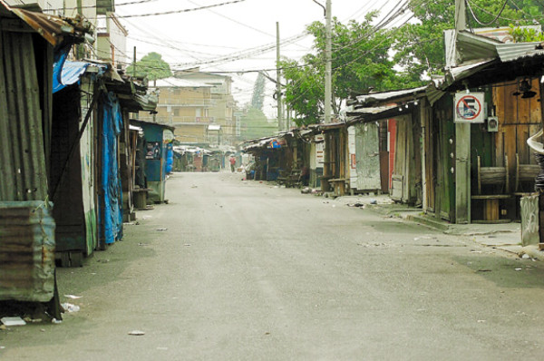 El comercio y servicio de buses se normalizan hoy