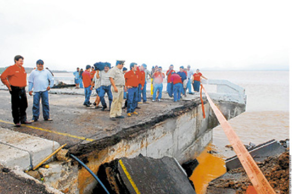 Jimena deja 75 mil damnificados