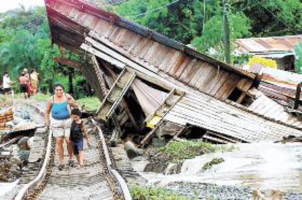 Huracanes y sequías para 2006, ¿se aproxima La Niña?