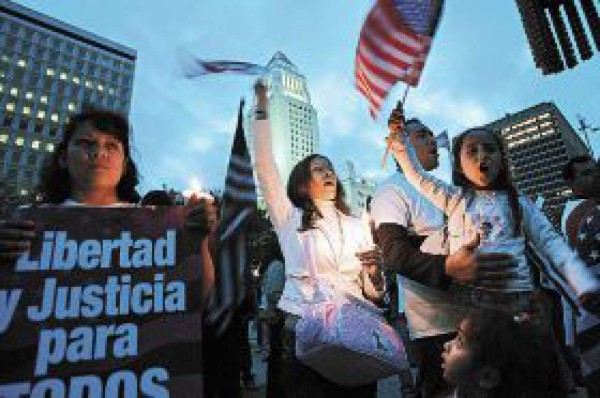 'Saliendo de la sombra de una forma valiente”