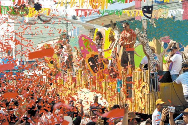 ¡A vivir la magia del carnaval de La Ceiba!