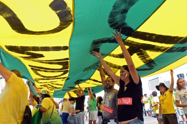 Nuevas protestas contra Rousseff y la corrupción en Brasil