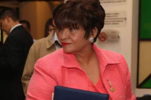 Magistrada desmiente que llevaba 14 mil dólares en Toncontín