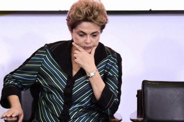 Senado brasileño juzgará a Rousseff y su mandato pende de un hilo