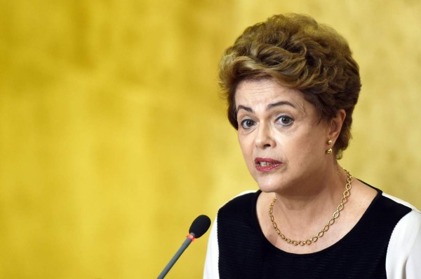 Juicio político a Rousseff cada vez más cerca
