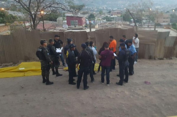 Raptan y asesinan a dos mujeres frente a cementerio en Tegucigalpa