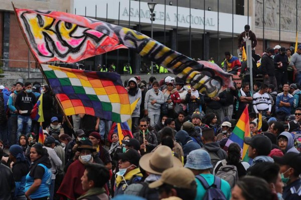 Ecuador: disturbios se recrudecen e indígenas rechazan dialogar con Lenín Moreno
