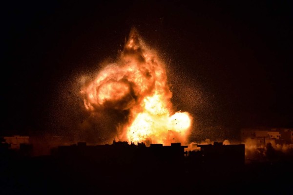 EUA lanza desde el aire armas a los defensores de Kobane