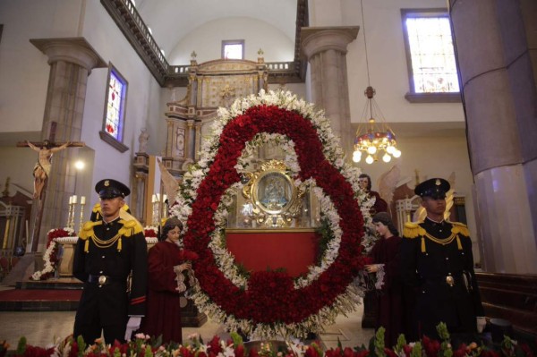 Mañana es la alborada a la Virgen de Suyapa