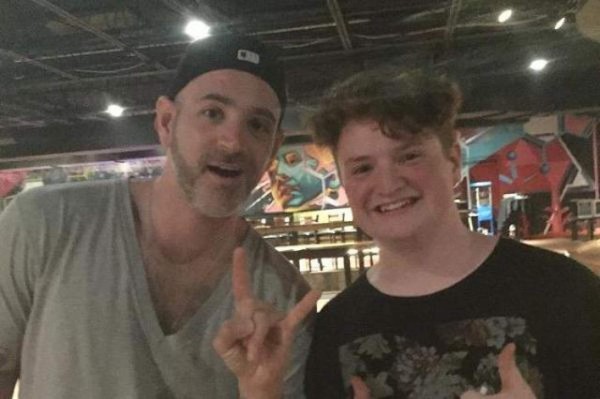 Adolescente muere tras consumir varias bebidas energéticas