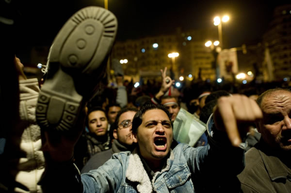 Egipto: Rabia e indignación en plaza de Tahrir