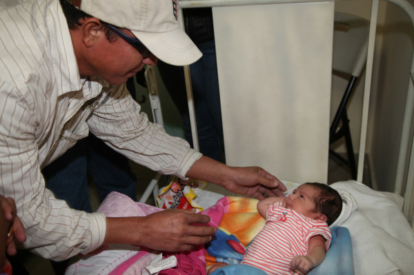 Hallan a bebé hondureña que había sido robada en Siguatepeque