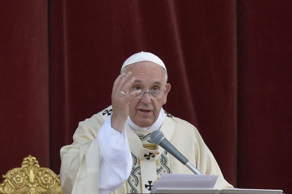 El Papa Francisco, en Bosnia: 'Nunca más la guerra!'